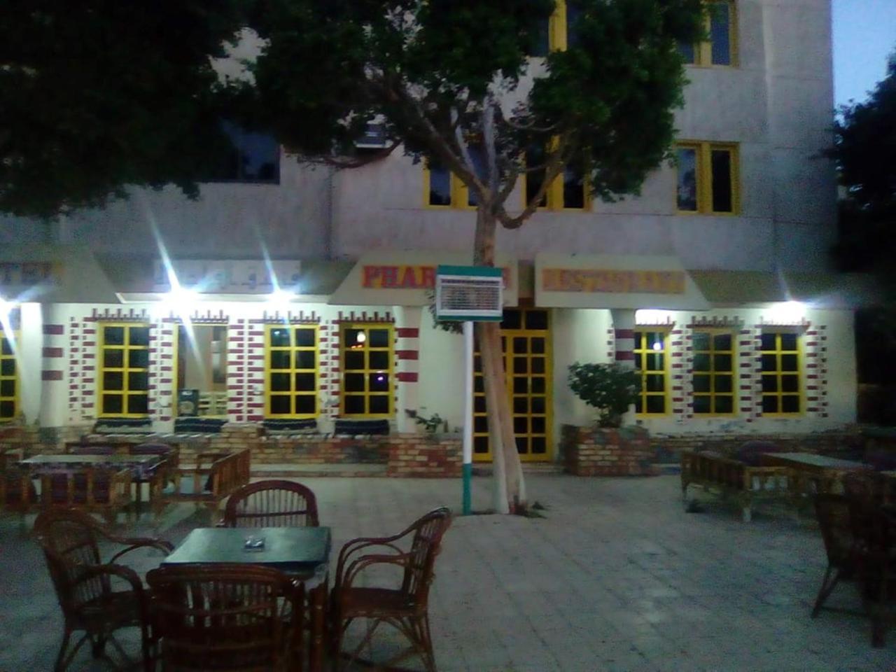 Pharaohs Hotel Луксор Экстерьер фото